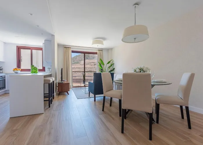 The Terraces Luxury Penthouses, 3d * Santa Cruz de Tenerife