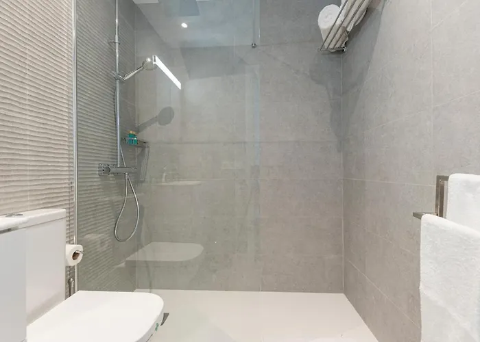 The Terraces Luxury Penthouses, 3d * Santa Cruz de Tenerife